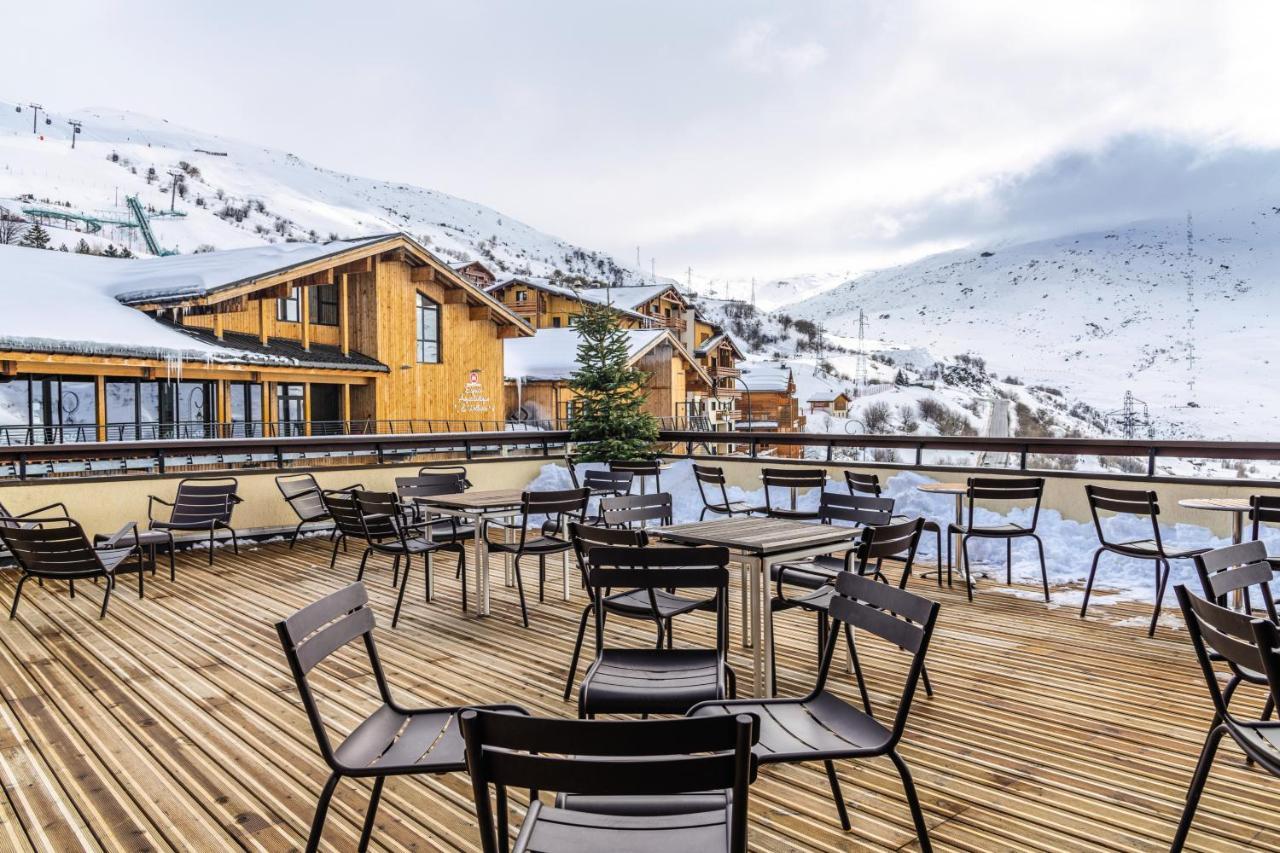 Hotel Les Bruyeres Les Menuires Exterior photo