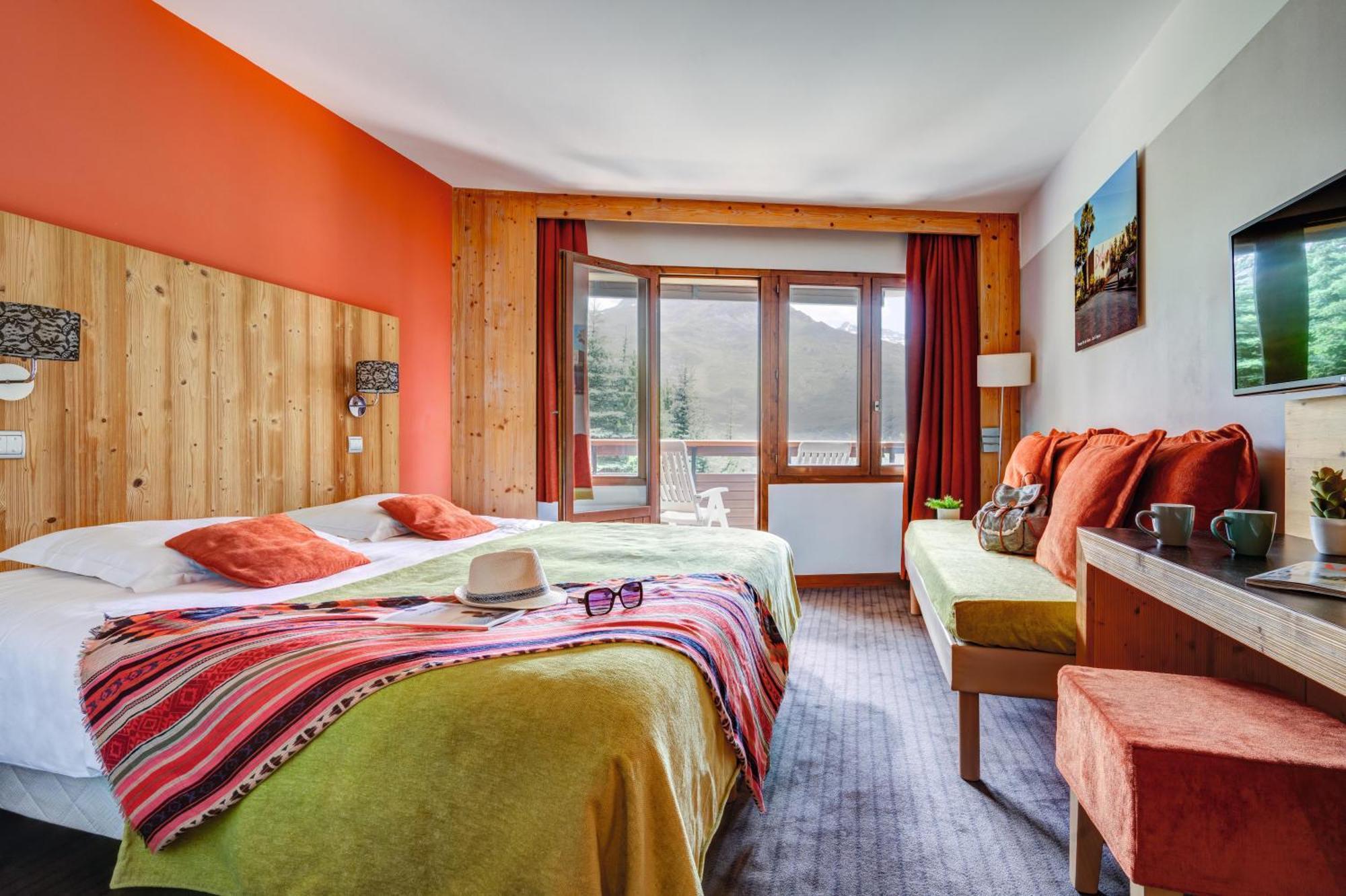 Hotel Les Bruyeres Les Menuires Room photo
